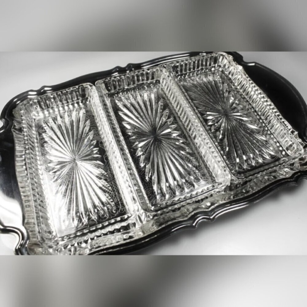 Vintage Oneida Silverplate Chippendale Relish Tray & 3 Crystal Liners NIB